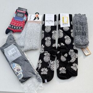 Happy Socks Black & White Pineapple Crew Socks